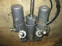 Load image into Gallery viewer, Yamaha HPDI 250hp 2 stroke outboard Tilt trim unit 60V-43800-00-4D
