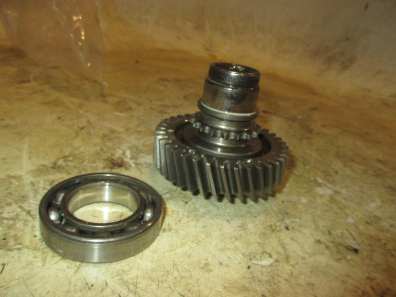 Suzuki DF140 140hp 4 Stroke outboard driven gear (12732-90J00)