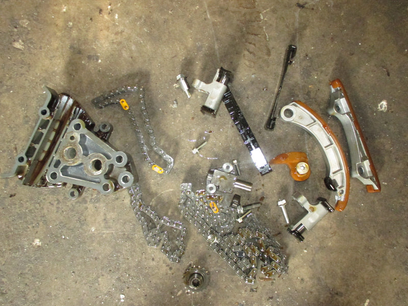 Suzuki DF300 300hp 4 Stroke outboard timing chain tensioner/guides