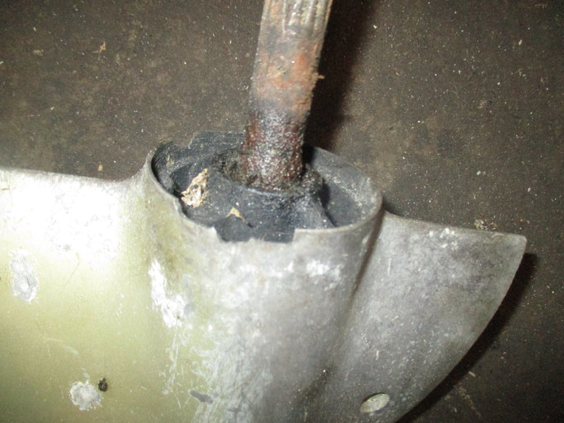 Johnson 25hp Seahorse 2 stroke outboard 20" long shaft lower unit