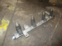 Load image into Gallery viewer, Suzuki DF70 outboard fuel rail and injector set (15751-99E00)
