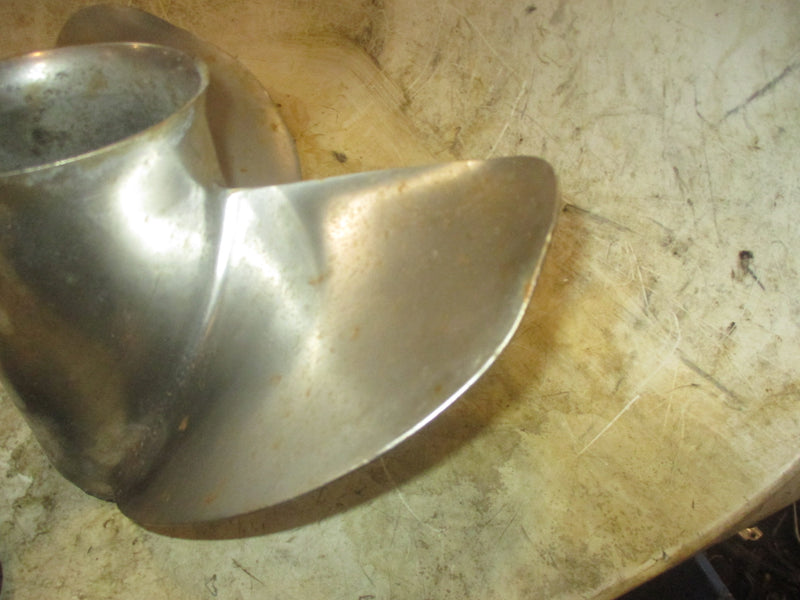 Yamaha 225hp 4 stroke Outboard Stainless Steel Propellor (15 1/4x17-M)