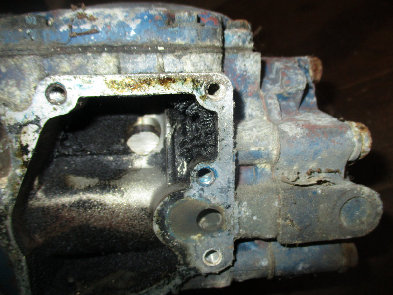 Johnson 20hp 2 stroke outboard crankcase powerhead