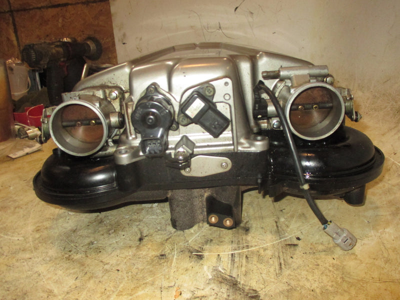 Suzuki DF200 200hp 4 Stroke outboard intake collector/cover with IAC valves