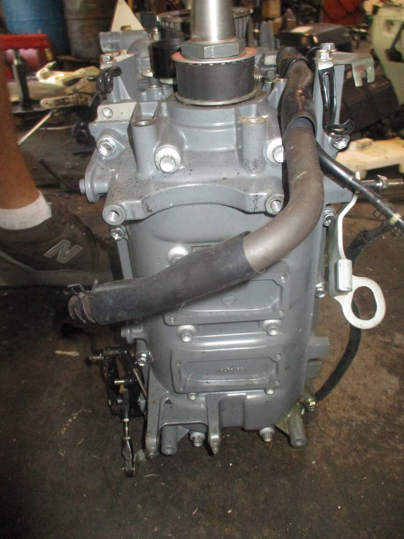 Suzuki DF70 outboard crankcase powerhead