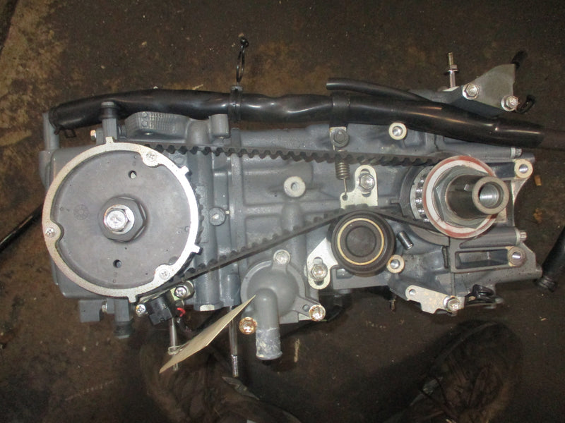 Suzuki DF70 outboard crankcase powerhead