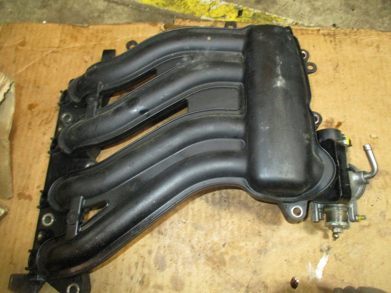Yamaha 60hp 4 stroke outboard intake manifold w/ throttle body 6C5-13750-00