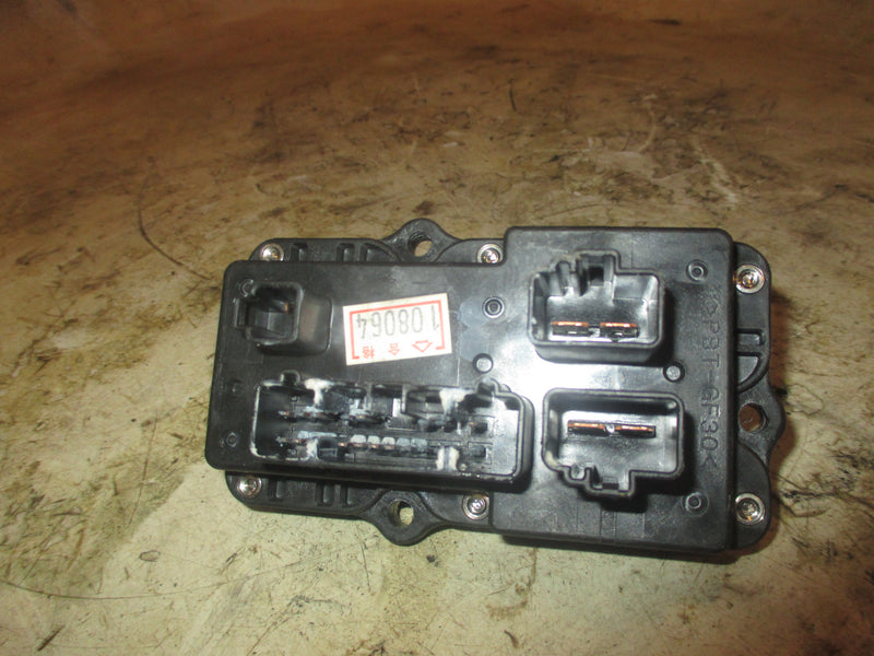 Yamaha 300hp HPDI 2 stroke Outboard Fuse box (60V-82170-01-00)