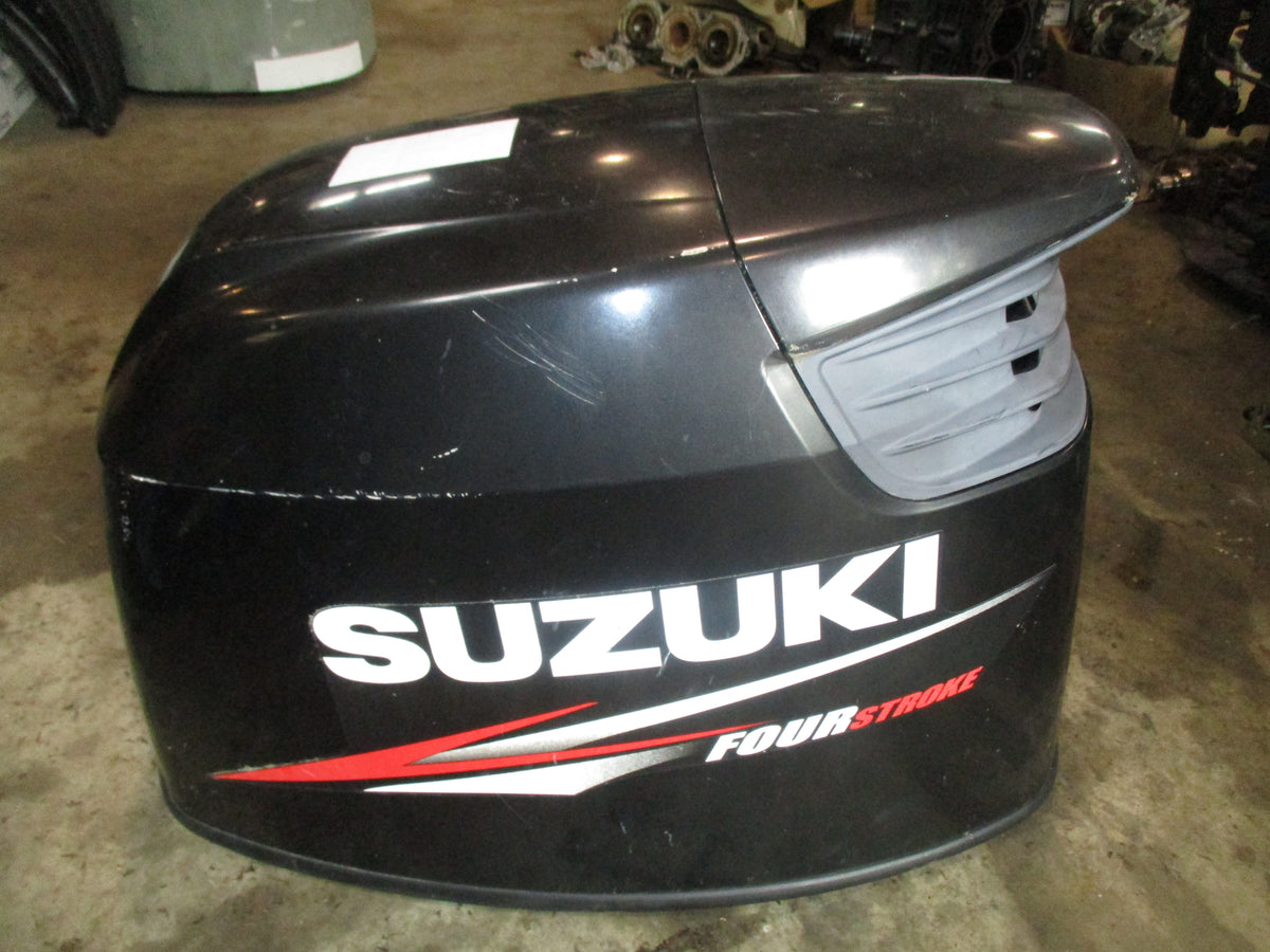 Suzuki DF175 outboard top cowling