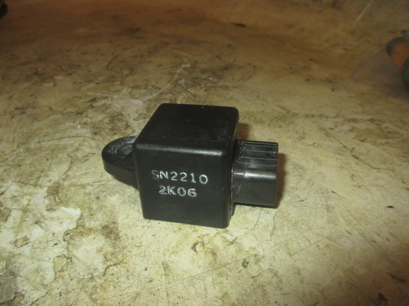 Yamaha 300hp HPDI 2 stroke Outboard Electric relay (68V-81950-00)