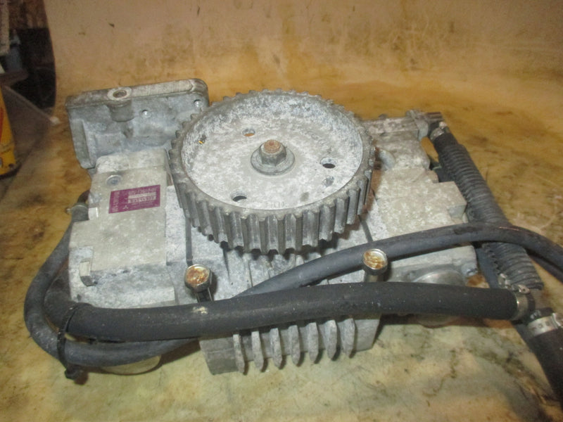 Yamaha 300hp HPDI 2 stroke Outboard Fuel injection pump (60V-013910-00)