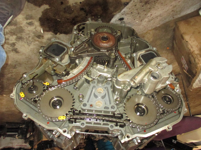 Suzuki DF200 200hp 4 Stroke outboard crankcase powerhead