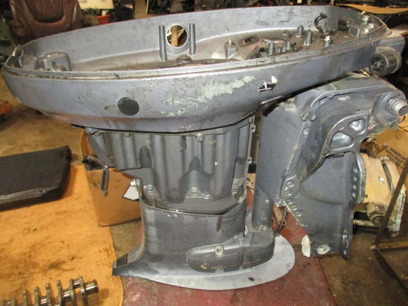 Yamaha 60hp 4 stroke outboard 20" shaft mid section