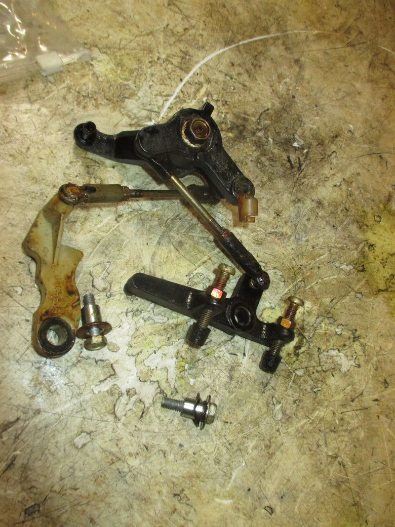 Yamaha 70hp 2 stroke outboard throttle bracket (6H3-41631-00)