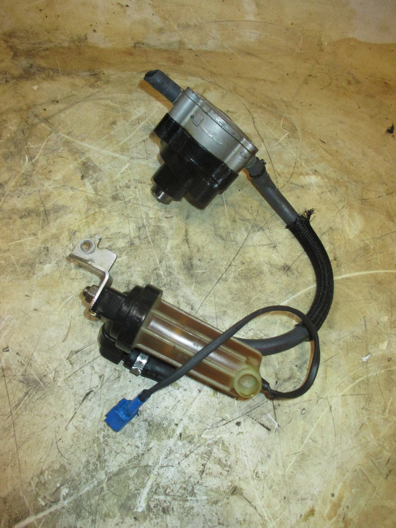 Yamaha 115hp 4 stroke outboard fuel pump and filter (6D8-24560-00)