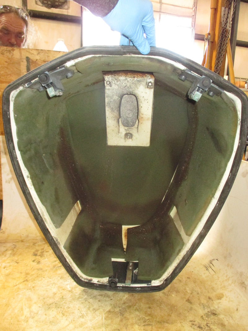 Evinrude 88hp 2 stroke outboard top cowling