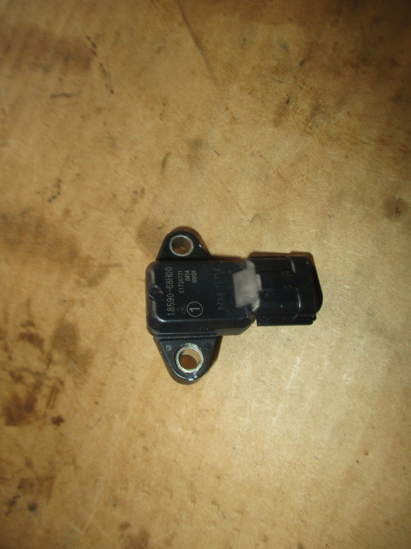 Suzuki DF175 outboard map sensor (18590-68H00)