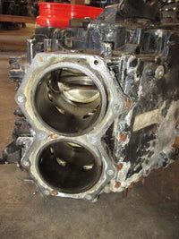 Load image into Gallery viewer, Evinrude 88hp 2 stroke outboard crankcase block 327910
