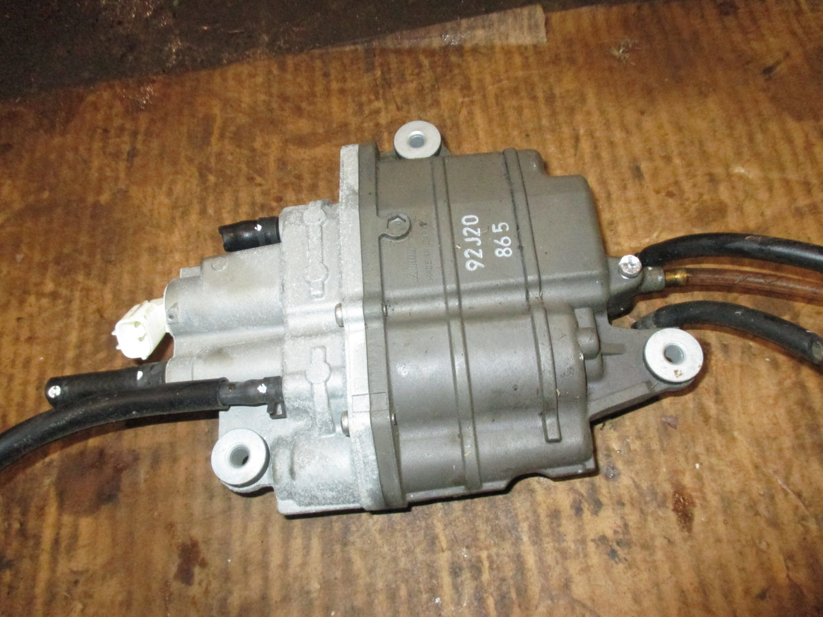 Suzuki DF140A 140hp 4 stroke outboard fuel vapor seperator (15410-92J20)