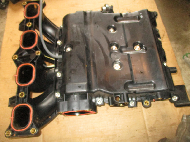 Suzuki DF175 outboard intake manifold (13110-96J00)
