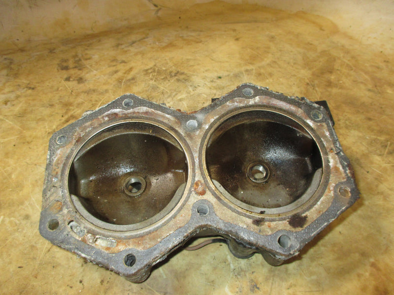 Evinrude 88hp 2 stroke outboard port cylinder head (326504)