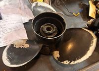 Load image into Gallery viewer, Mercury 90hp 2 Stroke outboard aluminum propeller
