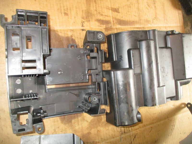 Suzuki DF175 outboard electronics bracket set (32890-96J00)