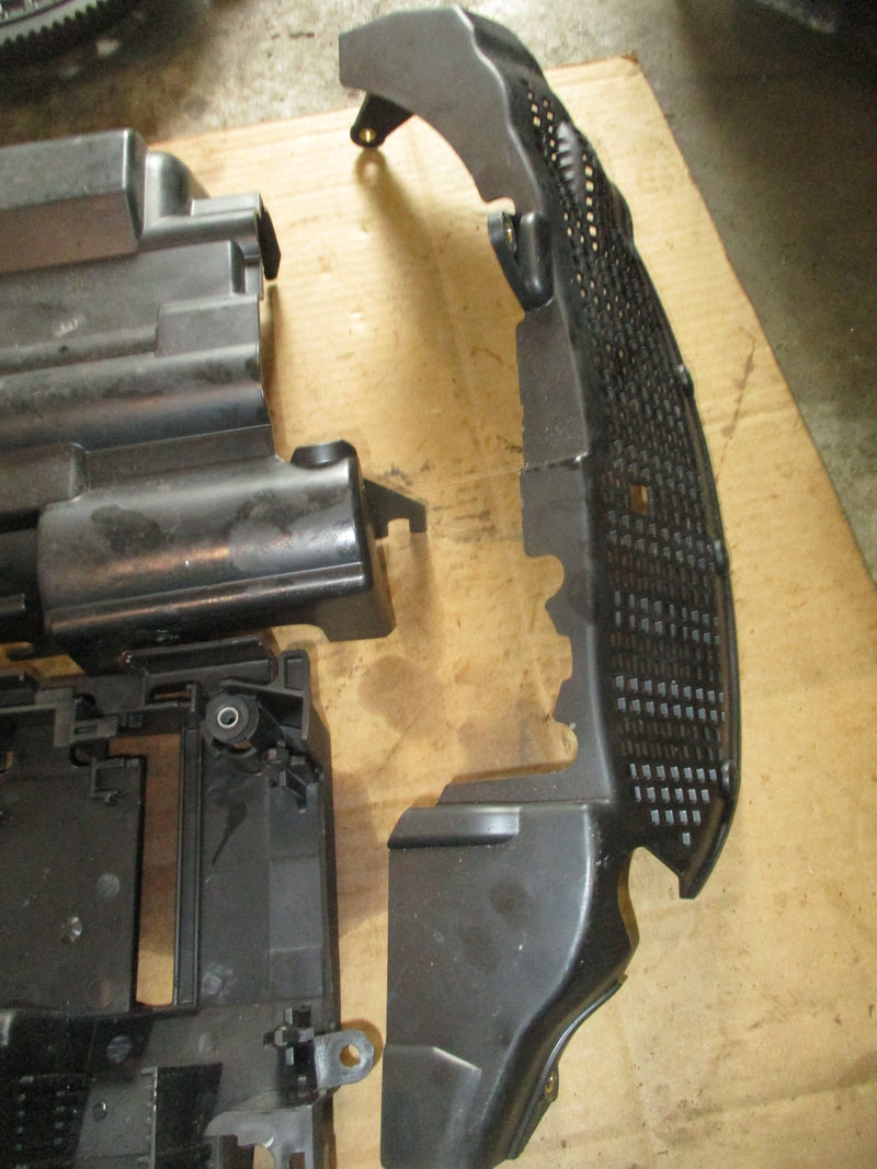 Suzuki DF175 outboard electronics bracket set (32890-96J00)