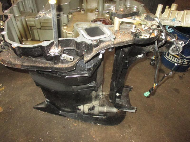 Suzuki DF200 200hp 4 Stroke outboard 25 inch midsection