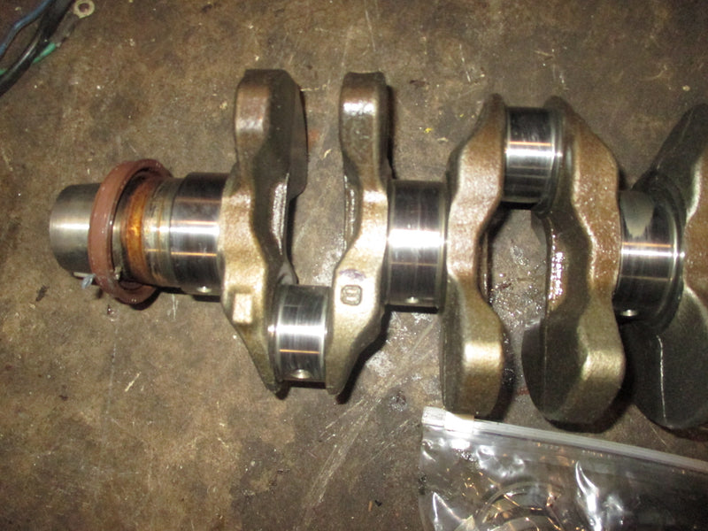 Suzuki DF140A 140hp 4 stroke outboard crankshaft (12220-92J00)