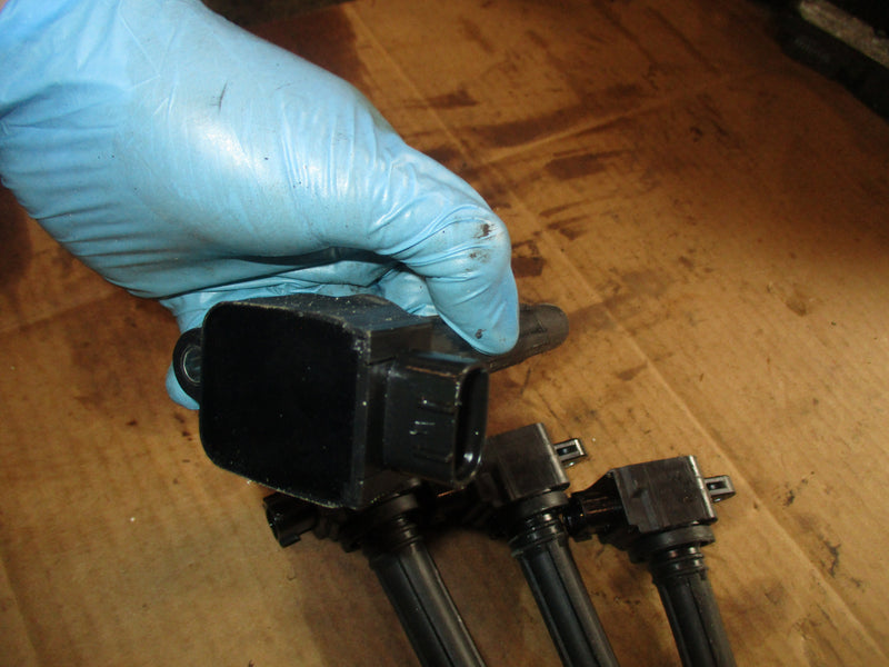 Suzuki DF175 outboard ignition coil "pencil" (33410-93J00)