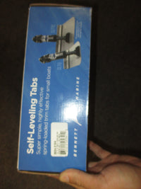 Load image into Gallery viewer, Bennett Marine 10" x 10" self leveling trim tab kit 3004.0104
