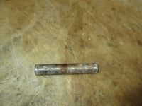 Load image into Gallery viewer, Evinrude 88hp 2 stroke outboard upper trim pin 335553

