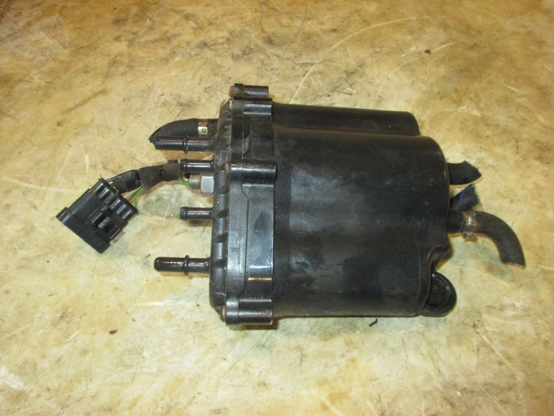 Evinrude 250hp Etec G2 2 stroke outboard VST fuel vapor separator (5009838)