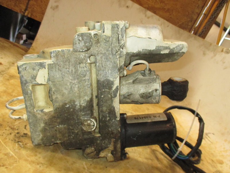 Evinrude 88hp 2 stroke outboard tilt trim unit