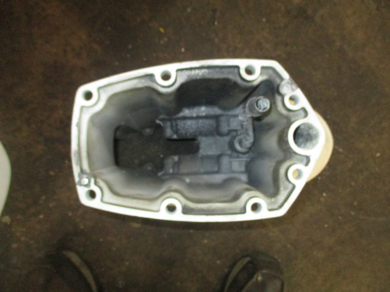 Johnson Suzuki 115hp 4 stroke outboard upper casing for a 25" motor