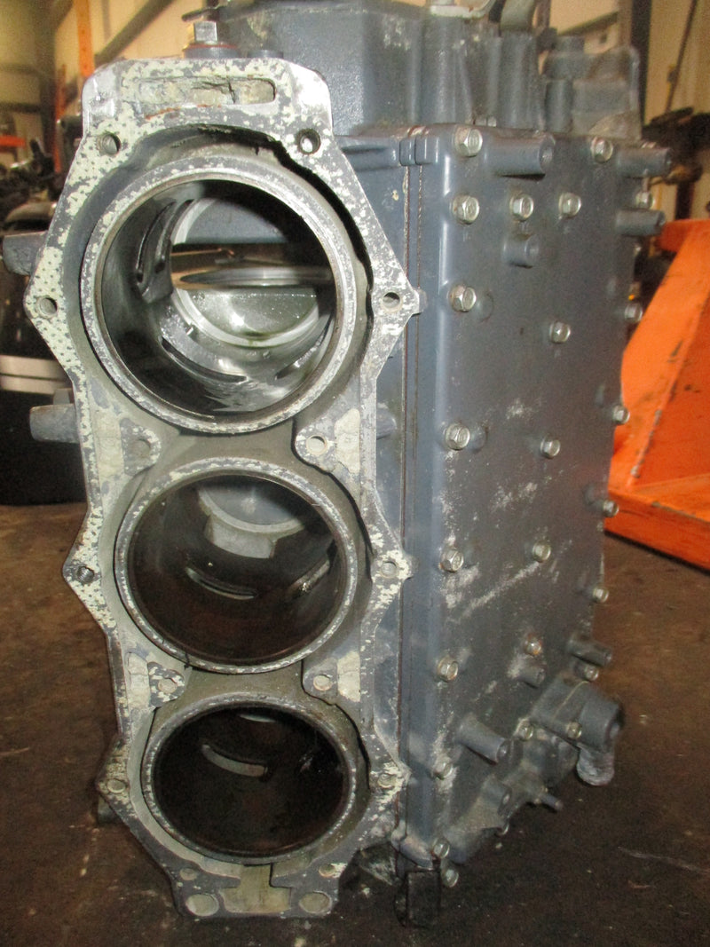 Yamaha 200hp 0X66 2 stroke outboard crankcase block