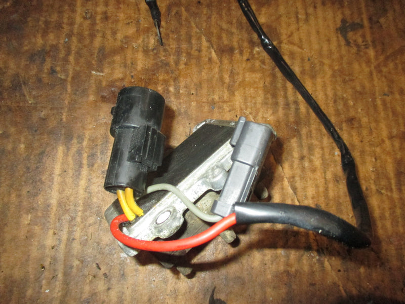 Johnson 90hp 2 stroke outboard rectifier regulator (586075)
