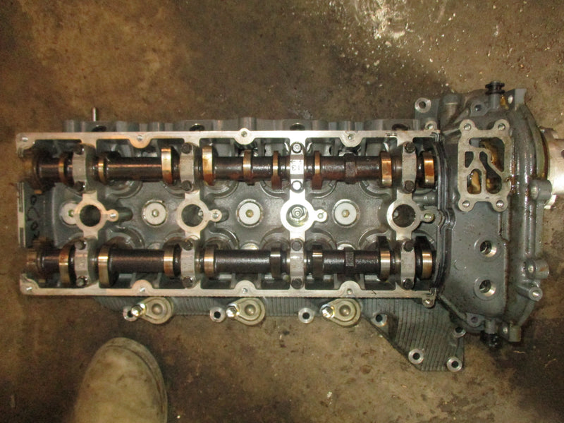 Suzuki DF175 outboard cylinder head