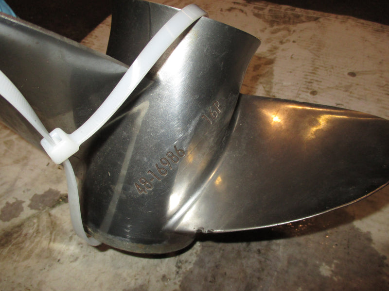 Mercury optimax 115hp outboard ss propellor vengeance (48-16986-16P)