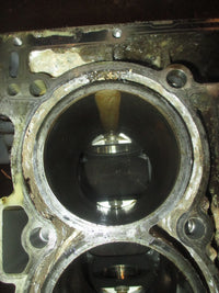 Load image into Gallery viewer, Suzuki DF175 175hp 4 stroke Outboard Crankcase block
