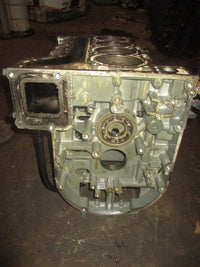 Load image into Gallery viewer, Suzuki DF175 175hp 4 stroke Outboard Crankcase block
