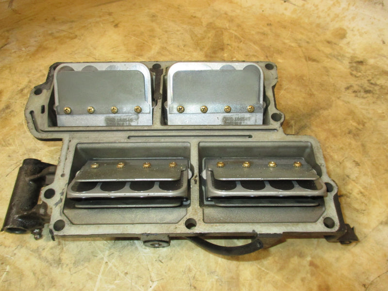 Evinrude 88hp 2 stroke outboard intake manifold and reeds (331833)