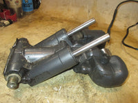 Load image into Gallery viewer, Yamaha 130hp 2 Stroke outboard Tilt Trim Unit
