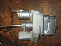 Load image into Gallery viewer, Yamaha 200hp 2 stroke outboard tilt trim unit
