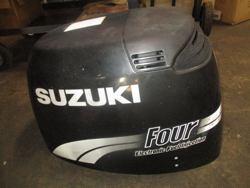 Suzuki DF90 outboard top cowling