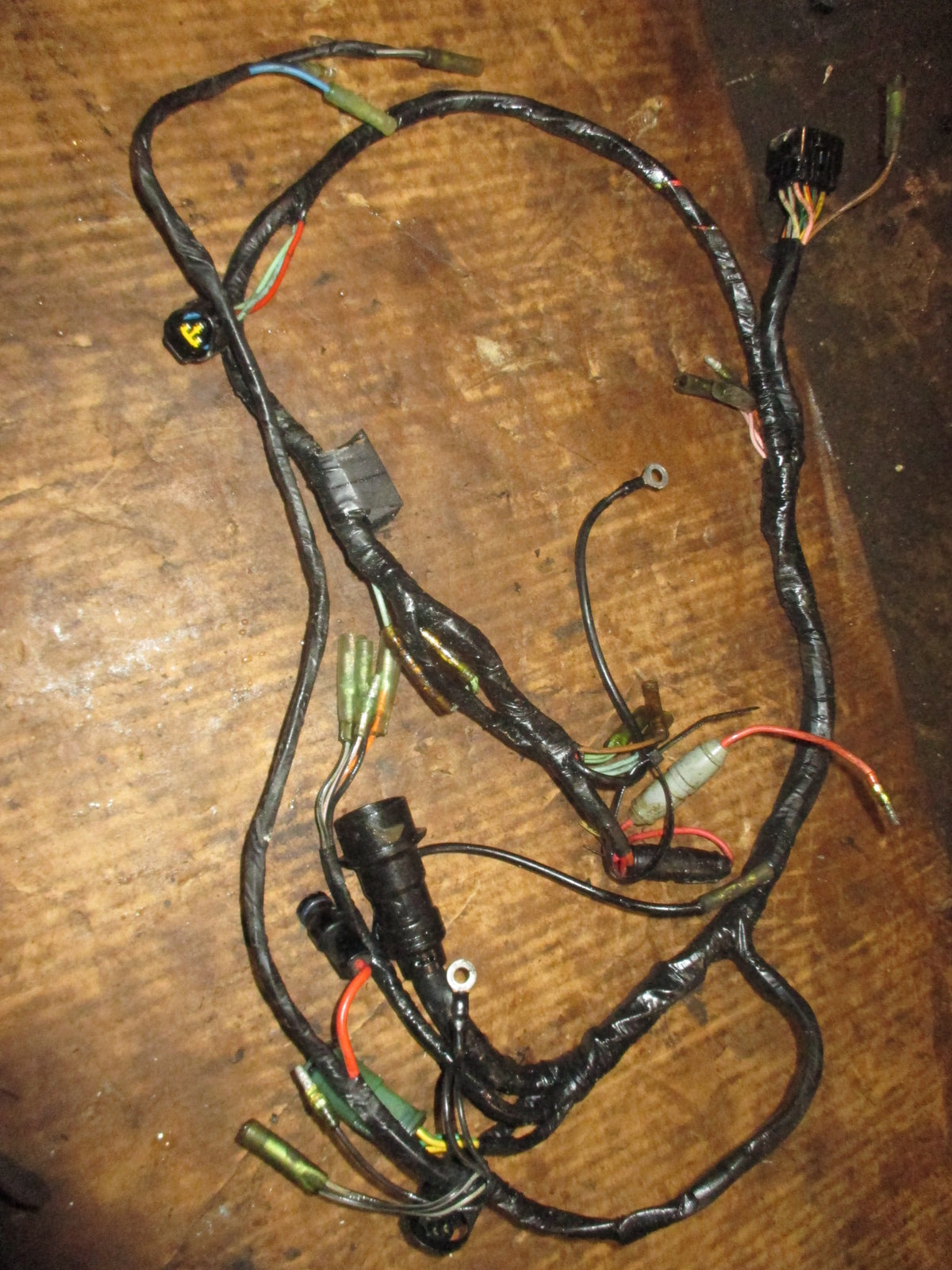 Yamaha 200hp 2 stroke outboard engine wiring harness (6R3-82590-12)