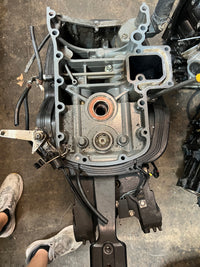 Load image into Gallery viewer, Suzuki DF140 140hp 4 stroke outboard 25 inch midsection
