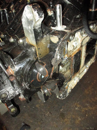 Load image into Gallery viewer, Evinrude 150hp ETEC outboard crankcase powerhead
