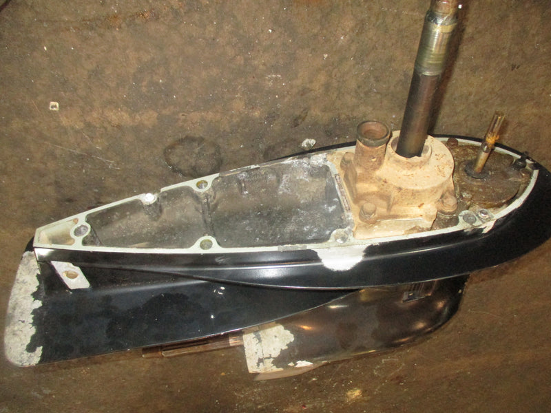 Suzuki DF90 outboard 25" lower unit